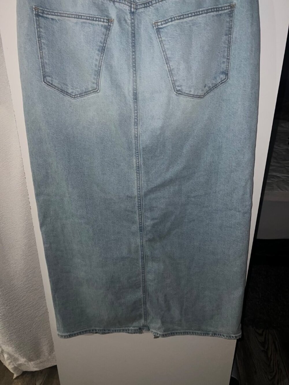 Women's blue Denim Maxi Skirt - Universal Thread Medium Wash 16 large slit NEW - Picture 6 of 6